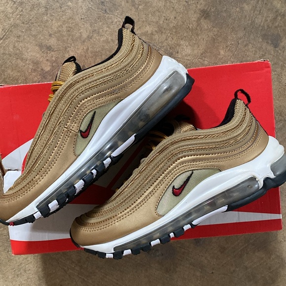 Nike Women’s Air Max 97 OG QS Metallic Gold Varsity Red (2017) sz 6 - Picture 5 of 11